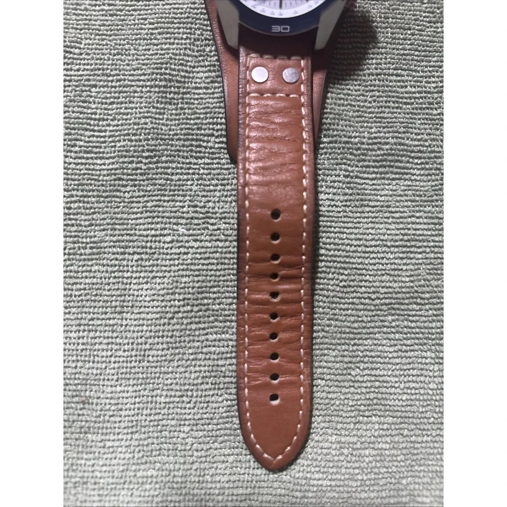 Fossil Coachman Chrono Watch White Black CH2986 Leather New Battery  EUC  /w Tin